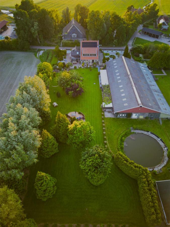 Vakantiehuis Het Voorhuis Op Landgoed Koepeltjesplaats Gaast Exterior foto
